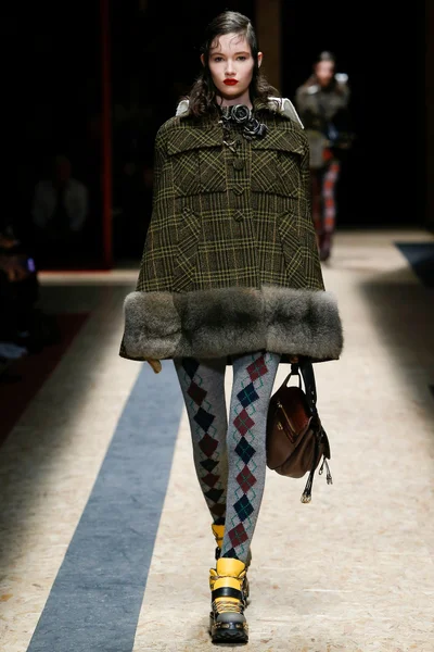 Look 21